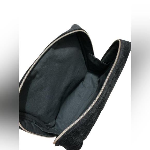 CHANEL Beauty Sublimage Towel Set Black NEW - Picture 6 of 8